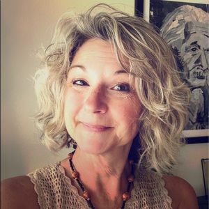 Meet your Posher, Kim